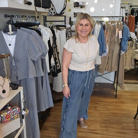 EASY BOHO RUFFLE PANTS - Picture 4 of 4